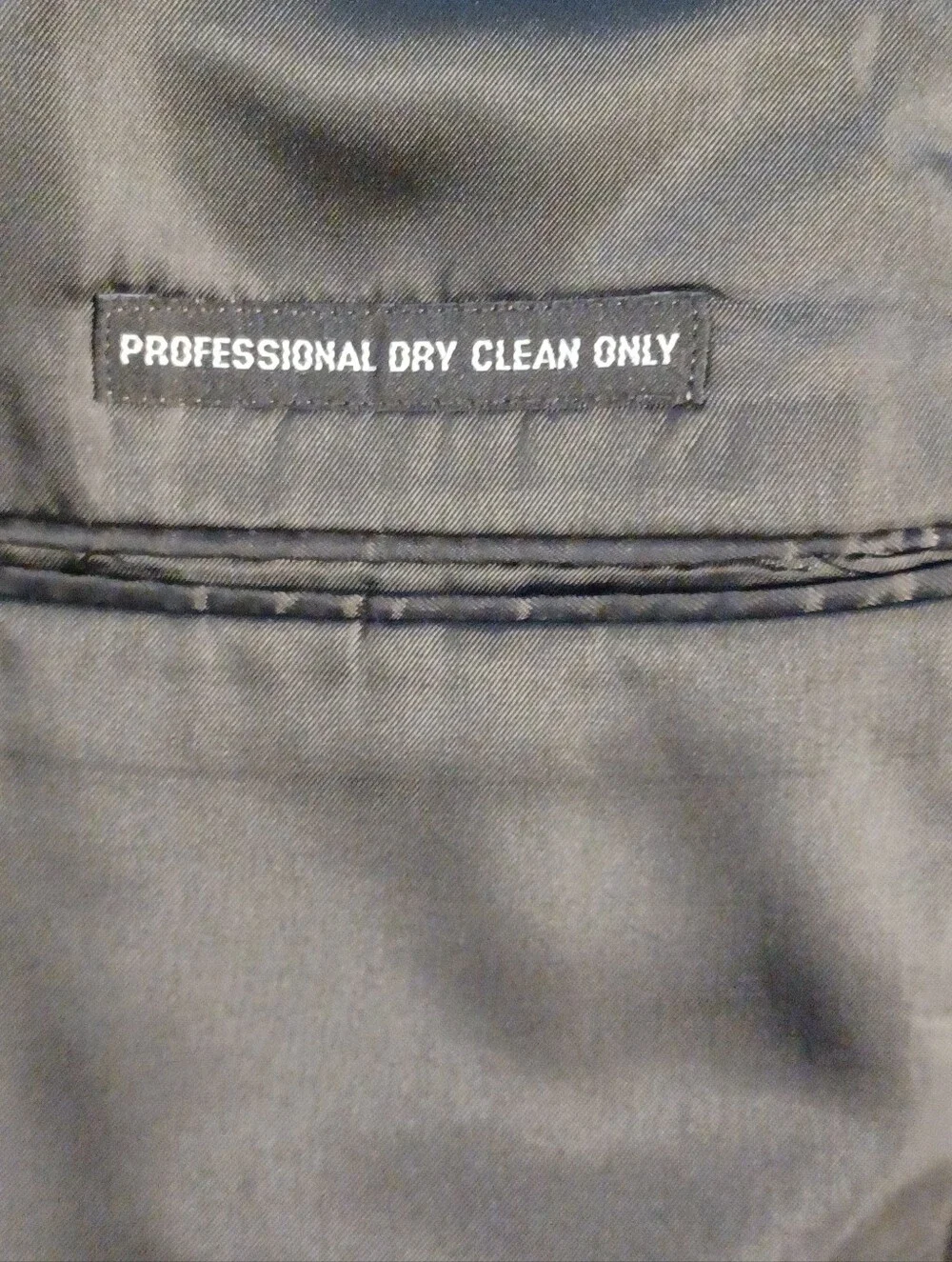 Albert Nipon Men's Classic Dark Gray Blazer. 44R